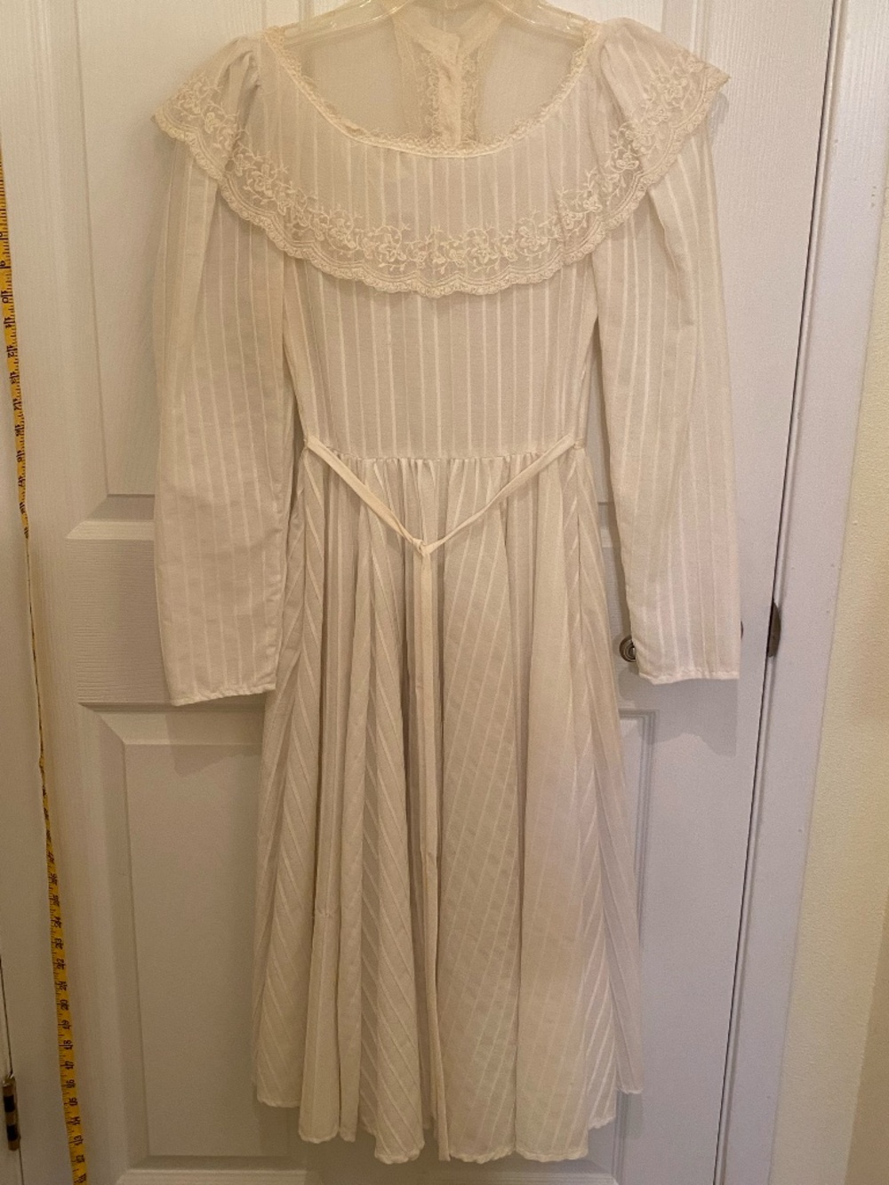 Gunne Sax Dress, 1980's, size 5 - Picture 6 of 8